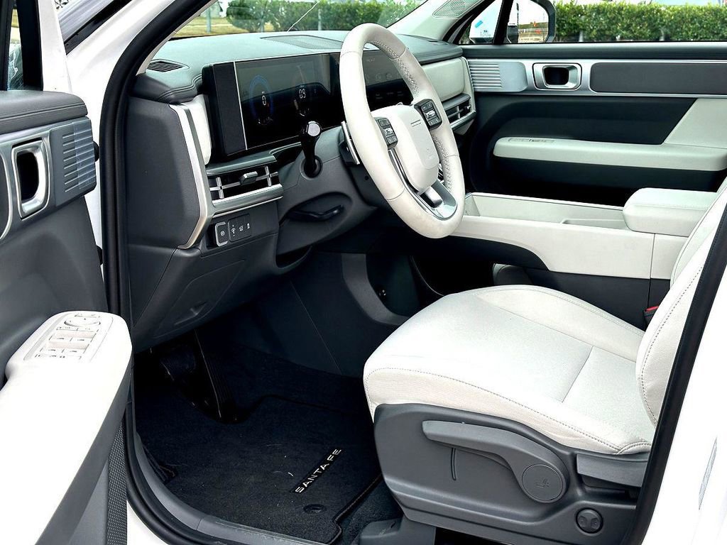 New 2026 Hyundai Santa Fe SE FWD image 11