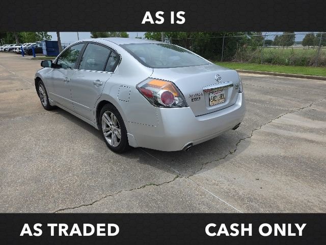 Used 2011 Nissan Altima 3.5 SR FWD image 4