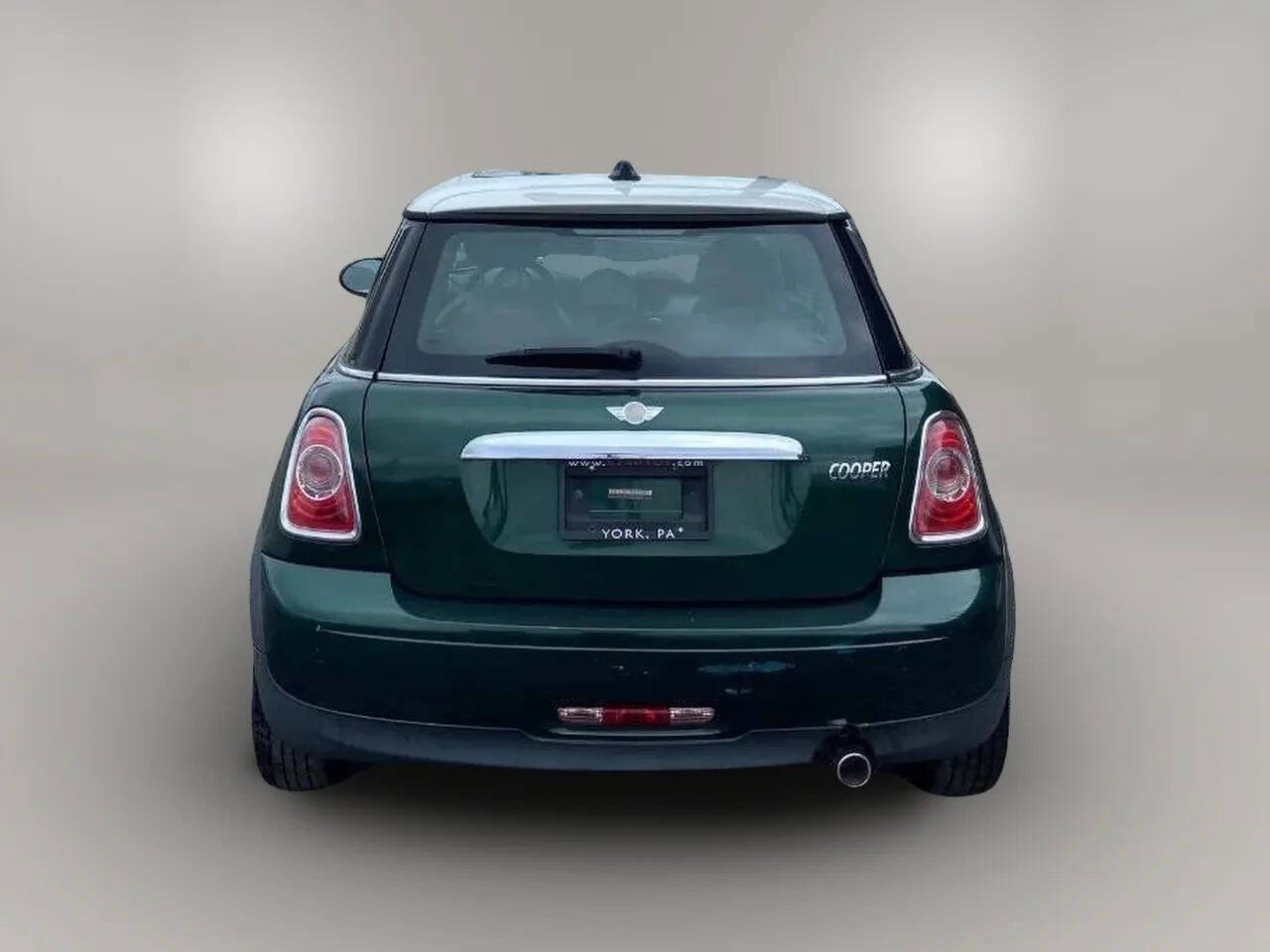 Used 2011 MINI Cooper Hardtop image 5