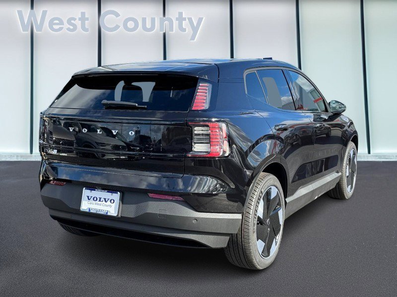 New 2026 Volvo EX30 Plus w/ Climate Package image 3