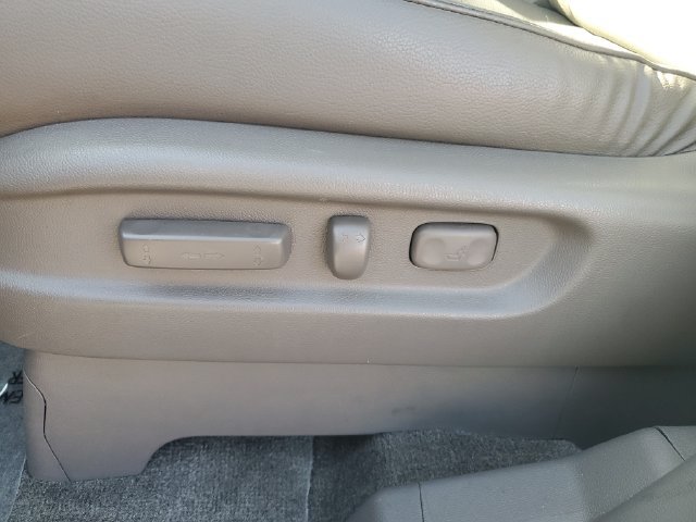 Used 2015 Honda Odyssey EX-L image 22