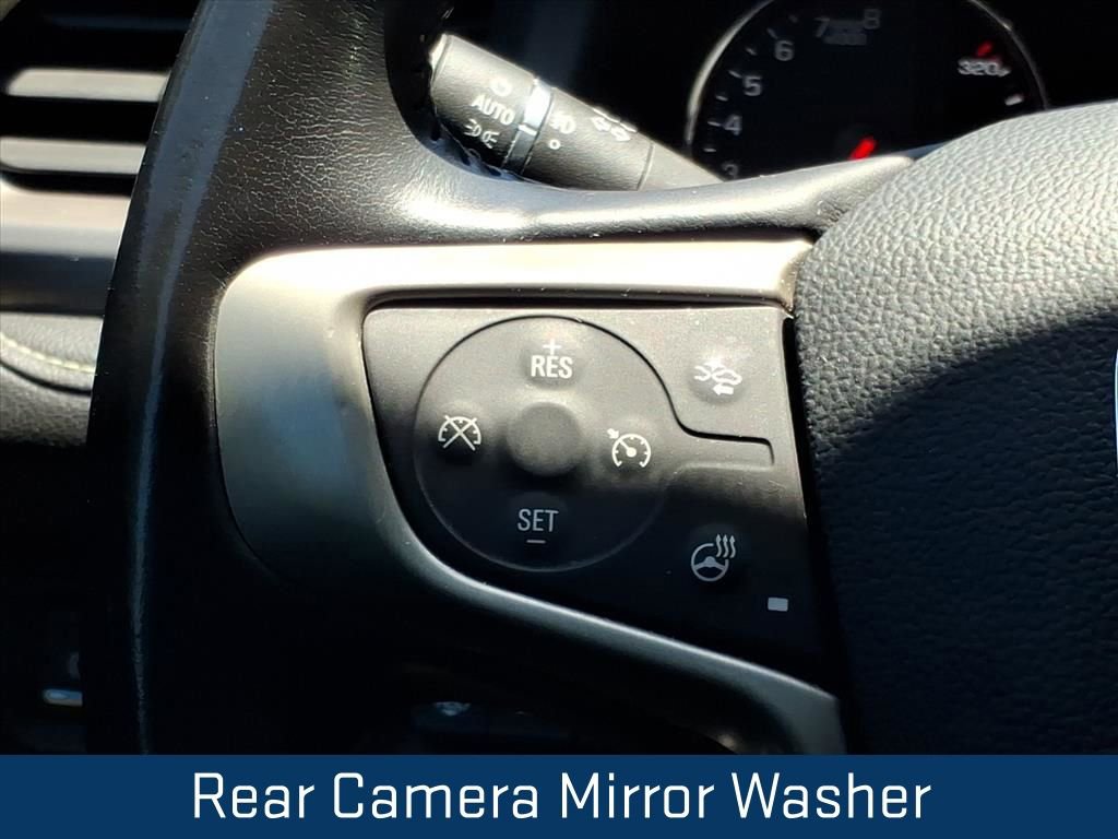 Used 2021 GMC Acadia Denali w/ Denali Technology Package FWD image 15