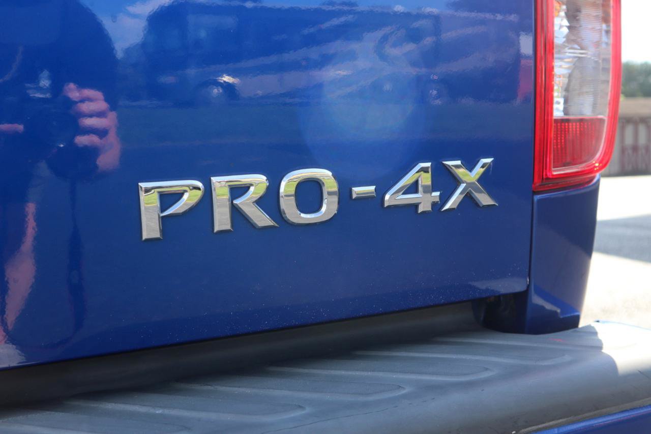 Used 2013 Nissan Frontier PRO-4X AWD/4WD image 25