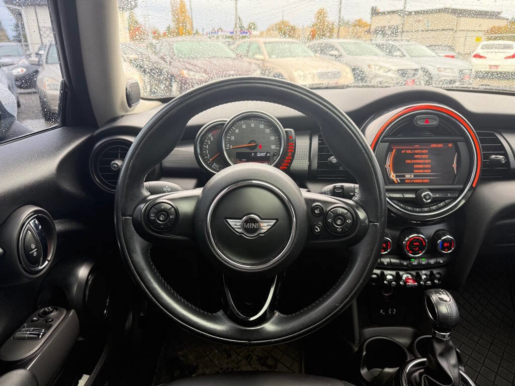 Used 2016 MINI Cooper 2-Door Hardtop image 13