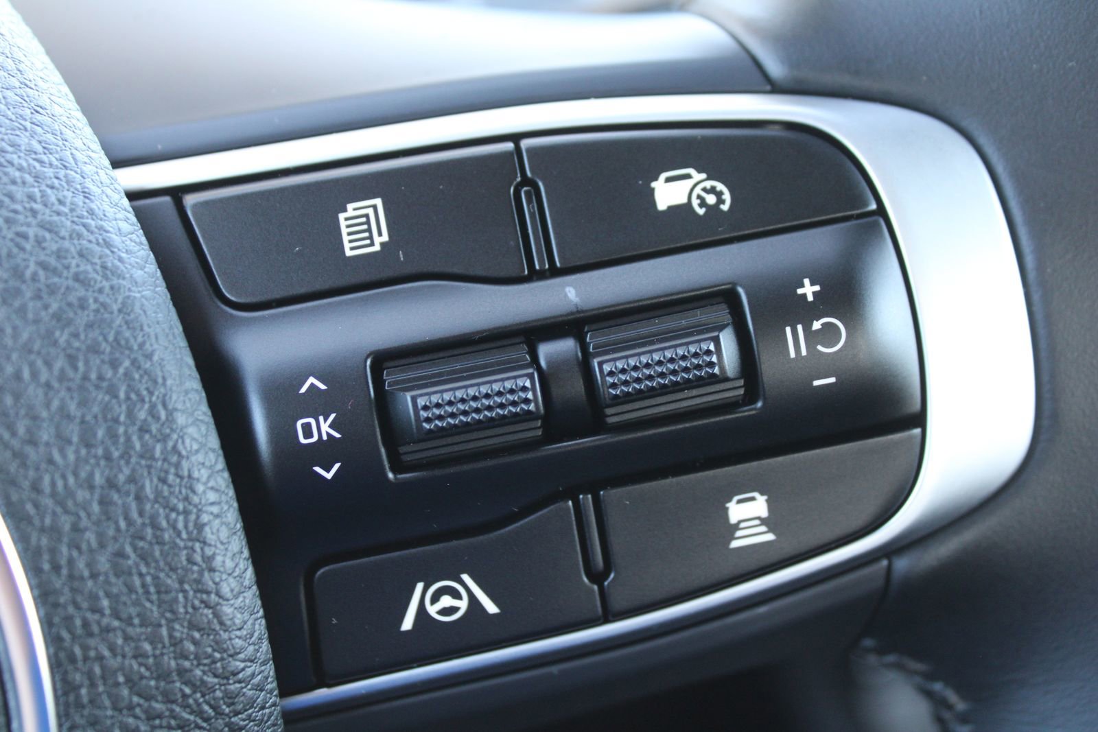 New 2026 Kia K5 GT-Line w/ GT-Line Premium Package AWD/4WD image 28