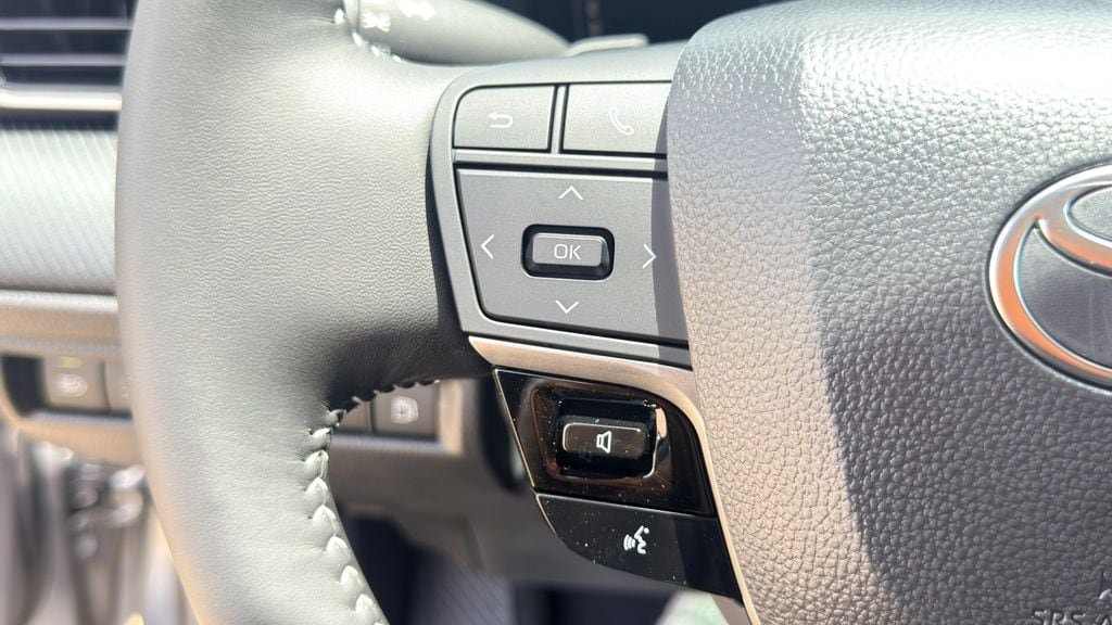 Certified 2026 Toyota Camry SE FWD image 21
