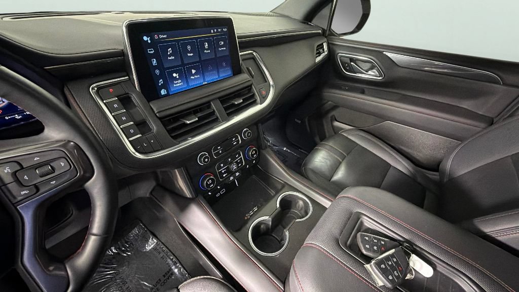 Certified 2023 Chevrolet Suburban RST w/ Luxury Package RWD image 19