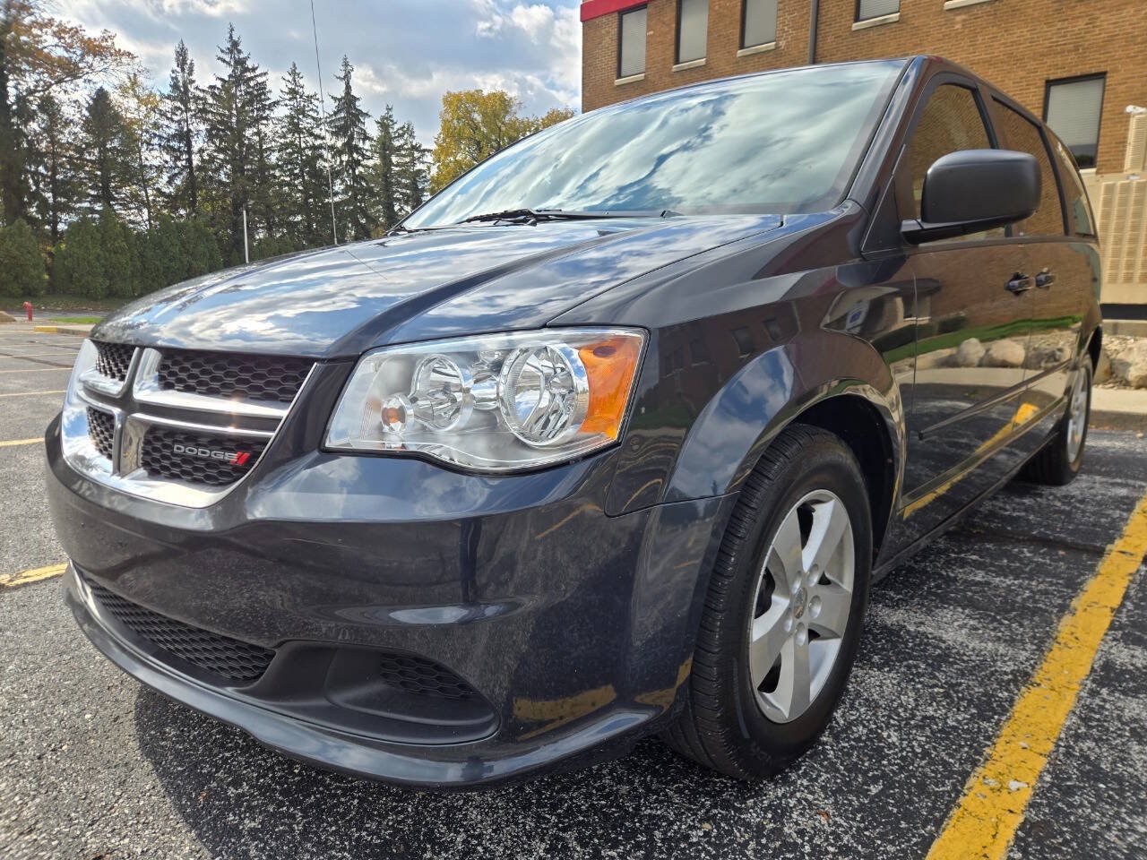 Used 2013 Dodge Grand Caravan SE