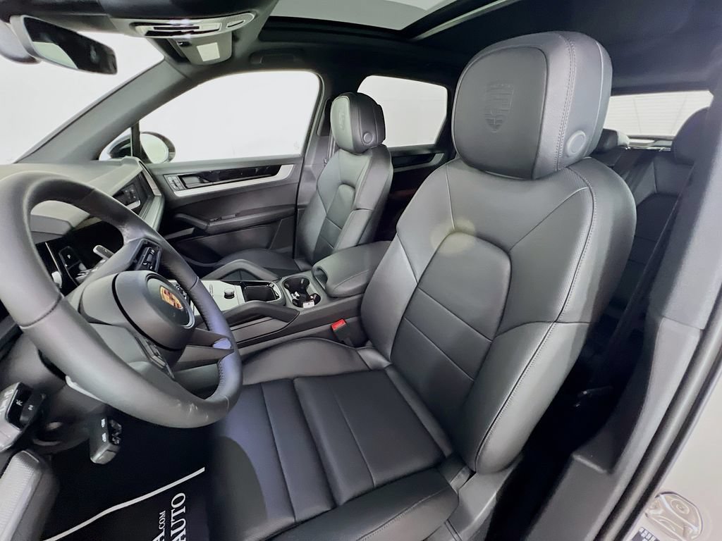 New 2026 Porsche Cayenne S AWD/4WD image 5