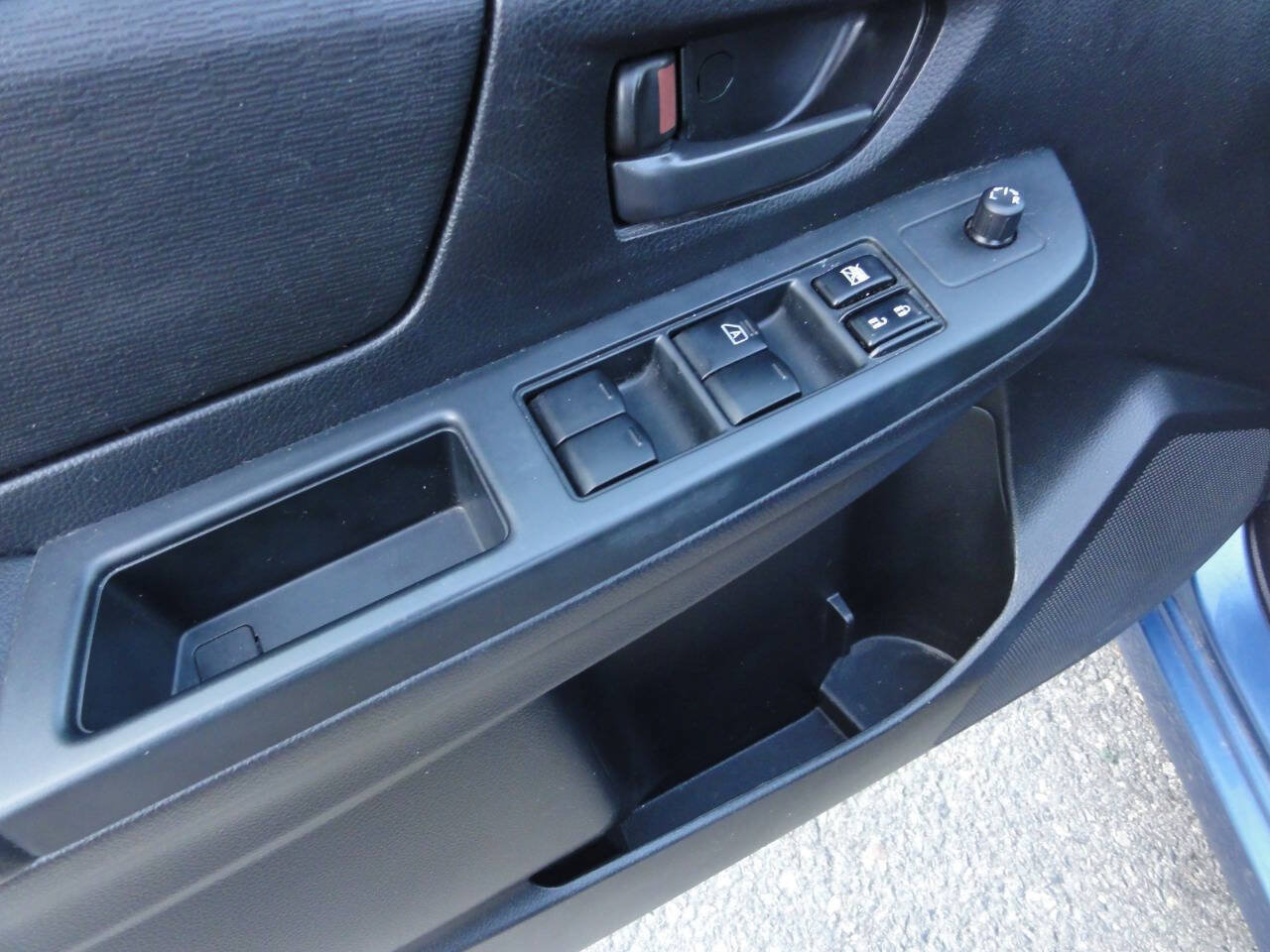 Used 2014 Subaru Impreza 2.0i AWD/4WD image 23