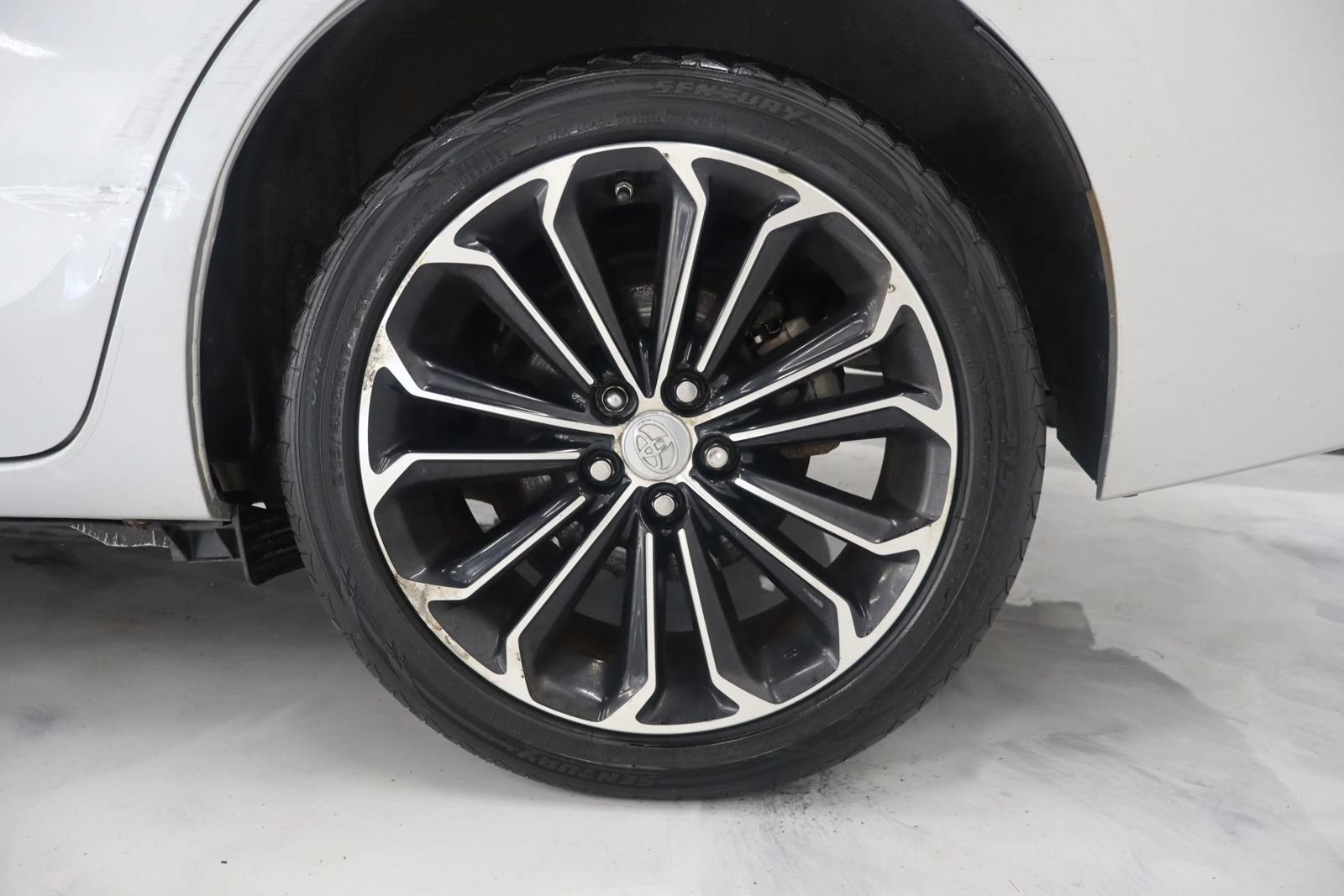 Used 2014 Toyota Corolla S FWD image 9