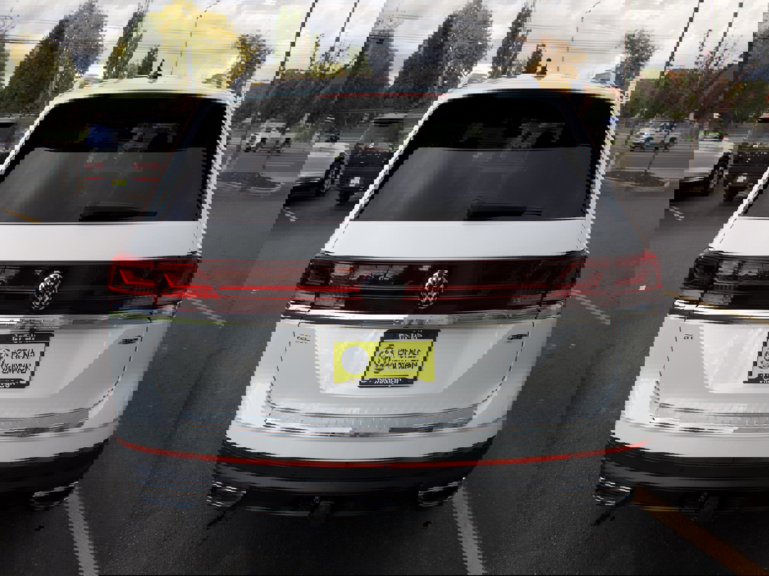 New 2025 Volkswagen Atlas SEL image 6