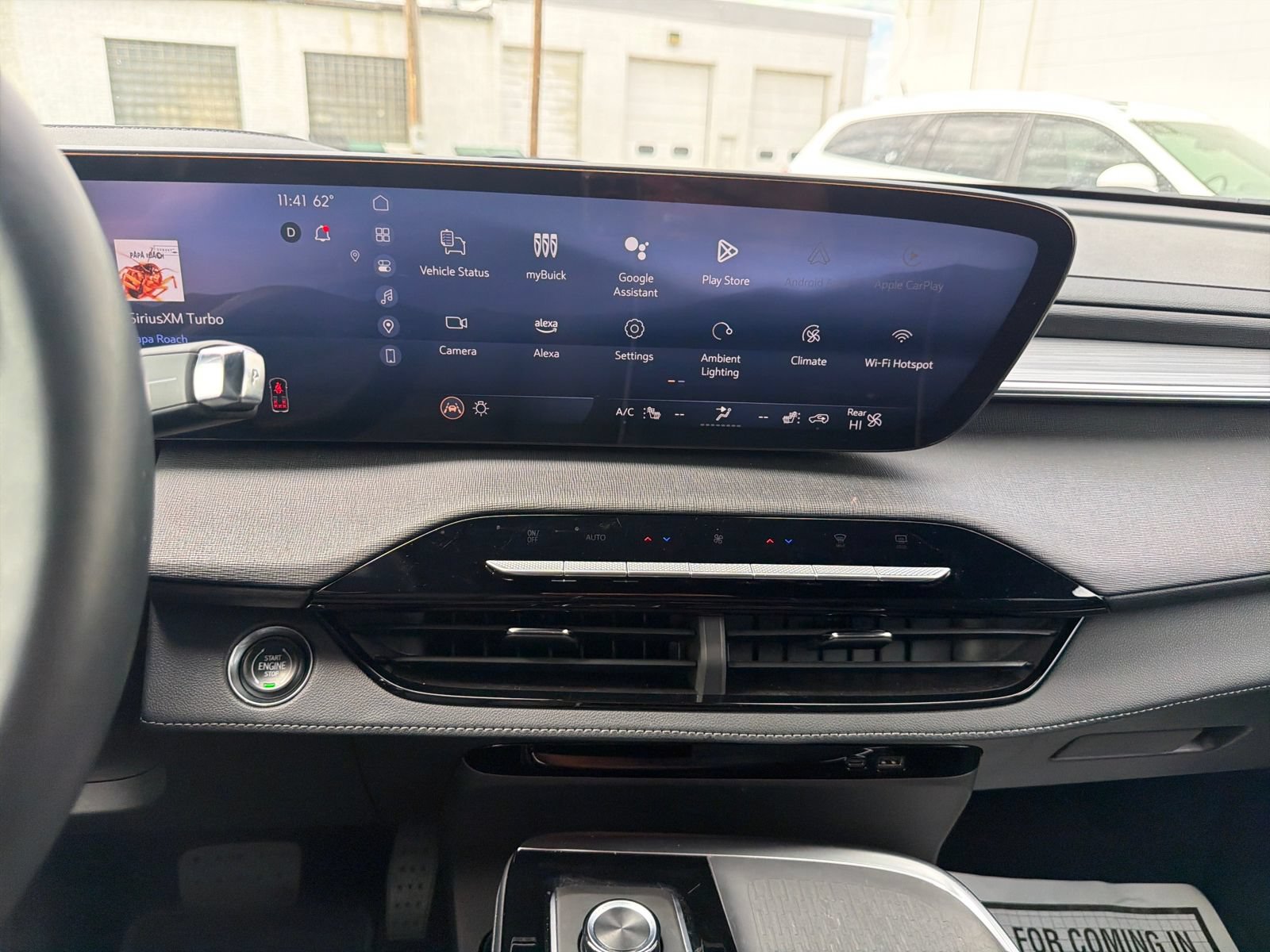 Used 2025 Buick Enclave Preferred FWD image 24