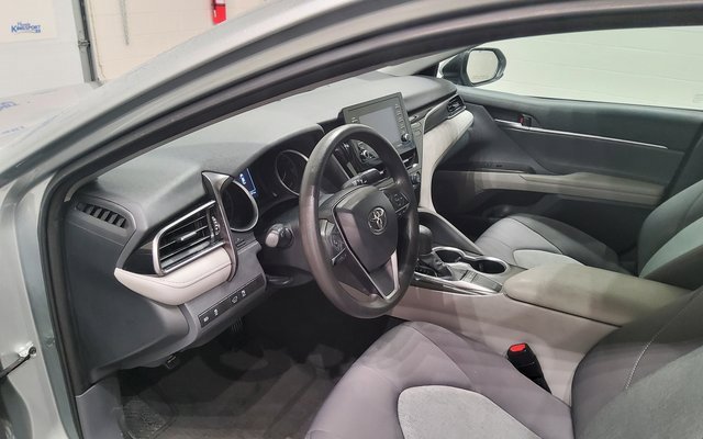 Used 2023 Toyota Camry LE image 13