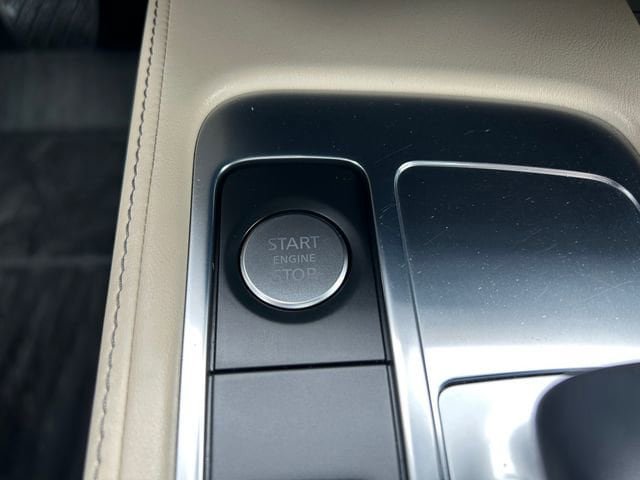 Used 2023 INFINITI QX60 Sensory w/ Vision Package AWD/4WD image 26