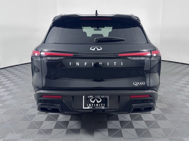 Certified 2025 INFINITI QX60 Luxe image 6