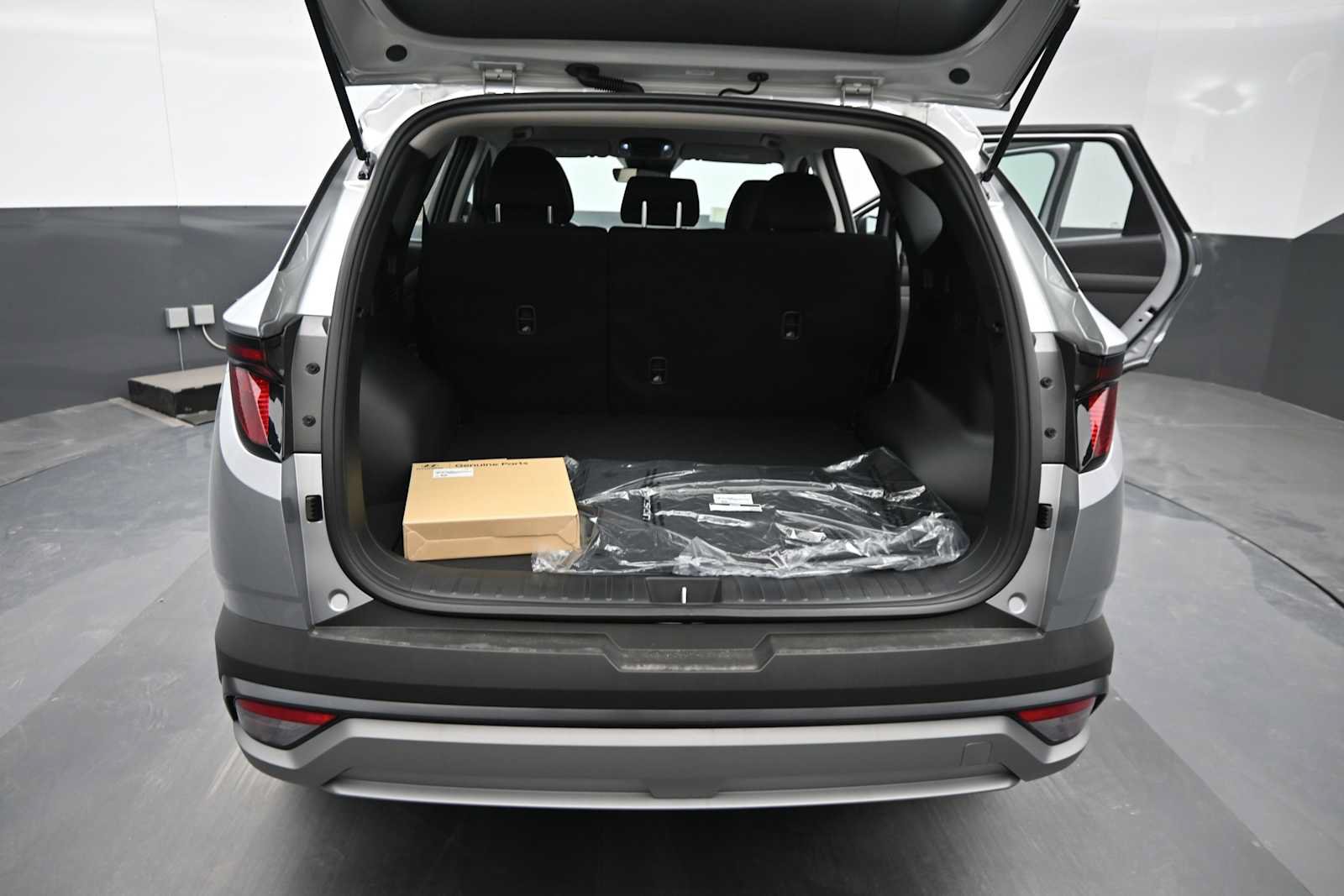 New 2026 Hyundai Tucson Blue SE AWD/4WD image 13