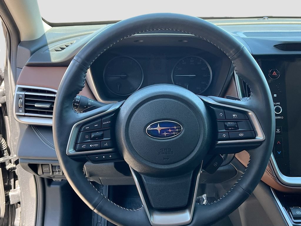 Used 2025 Subaru Outback Touring XT w/ Popular Package #2 AWD/4WD image 11