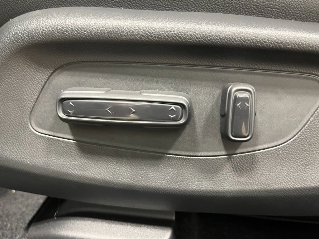 New 2027 Honda HR-V EX-L image 17
