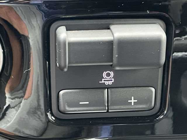 Used 2023 Chevrolet Silverado 1500 RST w/ RST All Star Premium Package AWD/4WD image 23