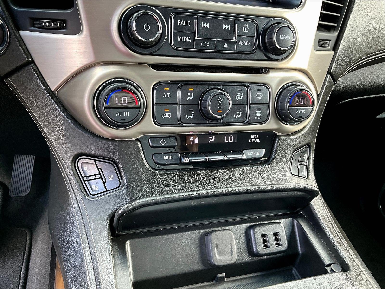 Used 2019 GMC Yukon XL Denali w/ Denali Ultimate Package AWD/4WD image 15