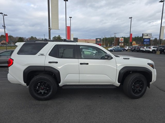 New 2025 Toyota 4Runner TRD Off-Road image 2