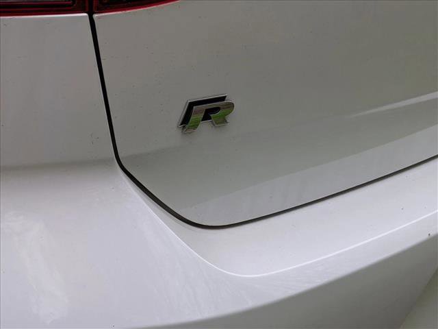 Used 2016 Volkswagen Golf 4-Door AWD/4WD image 13