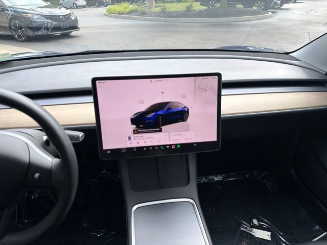 Used 2022 Tesla Model 3 Long Range AWD/4WD image 14