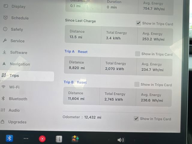 Used 2025 Tesla Model 3 image 24