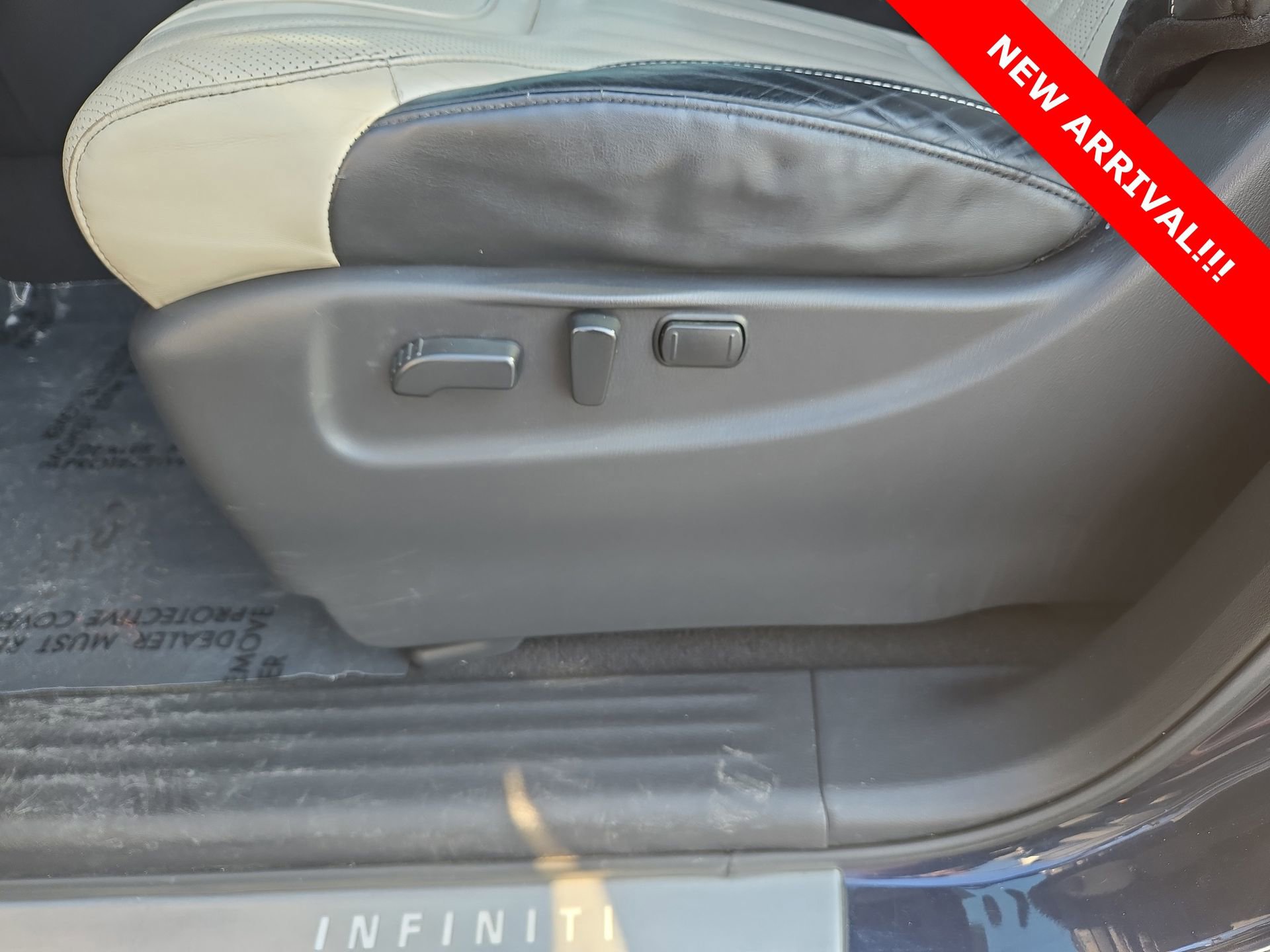 Used 2019 INFINITI QX80 Limited w/ All-Season Package image 32