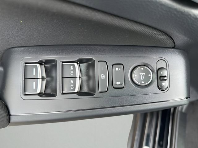 Used 2023 Honda Civic LX image 14