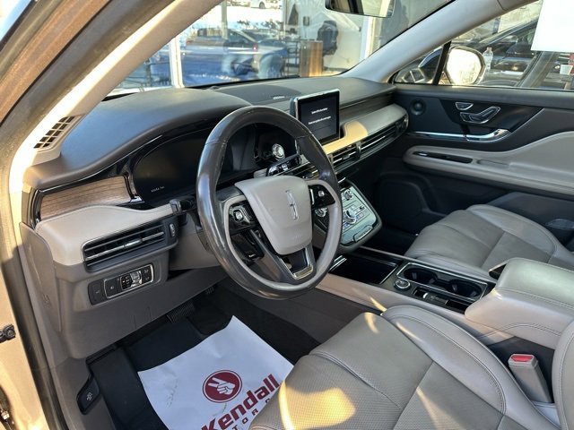 Used 2020 Lincoln Corsair Reserve w/ Equipment Group 202A image 21