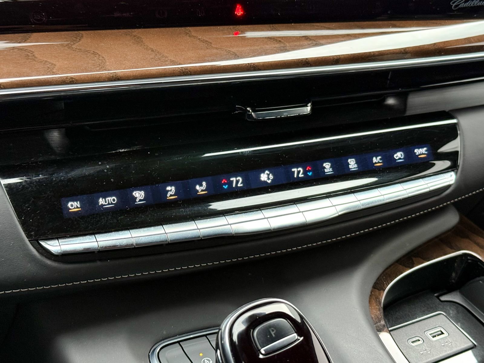 Used 2023 Cadillac Escalade Sport Platinum image 24