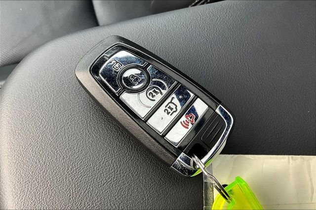 Used 2025 Lincoln Navigator Reserve w/ Jet Appearance Package image 35