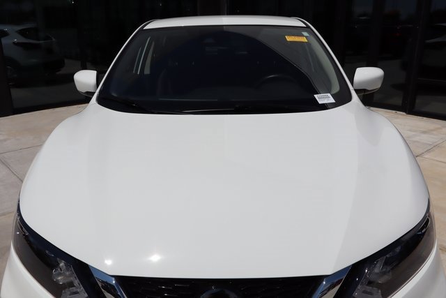 Used 2022 Nissan Rogue Sport S image 16