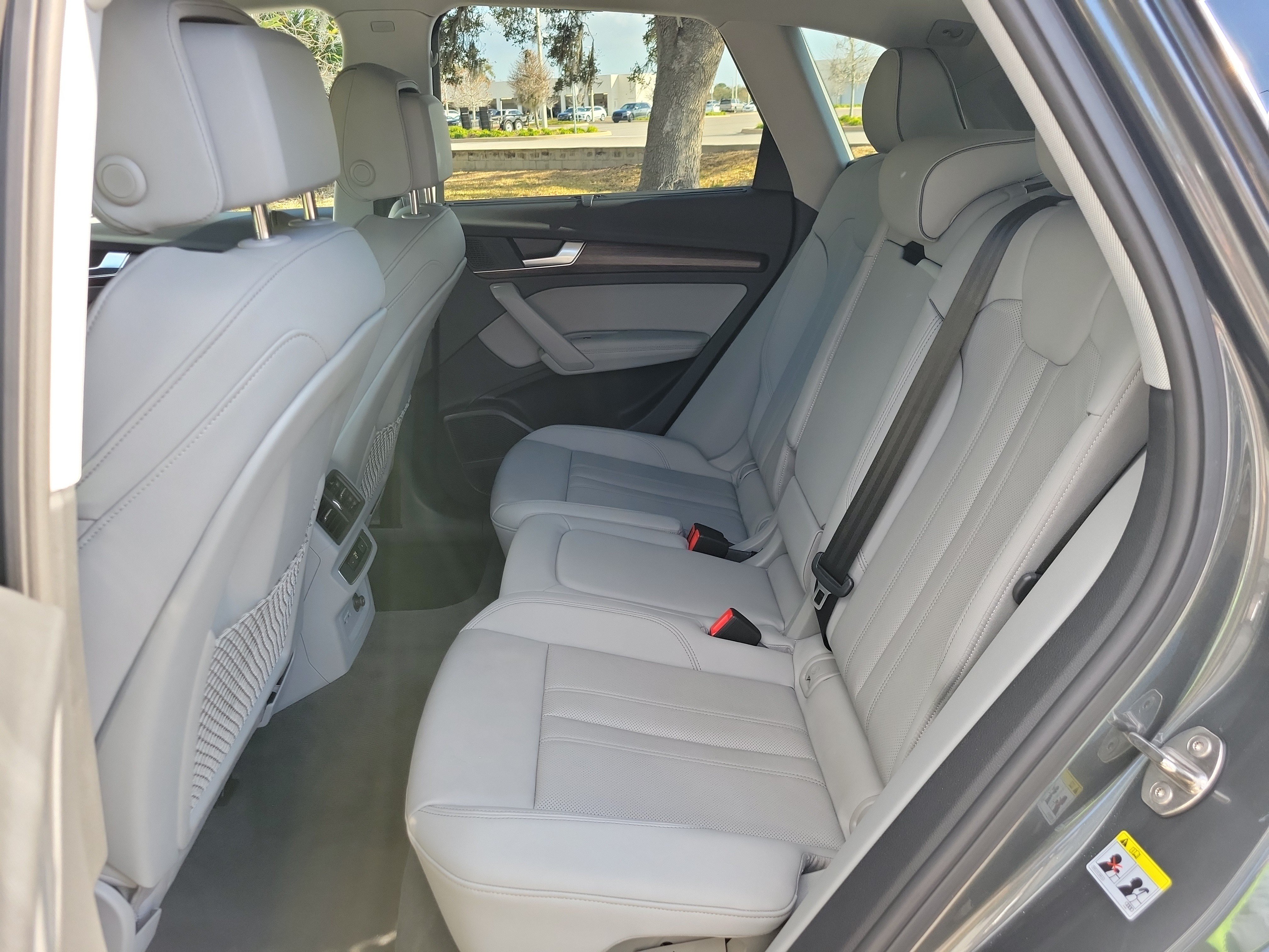 Certified 2025 Audi Q5 2.0T Premium Plus AWD/4WD image 16