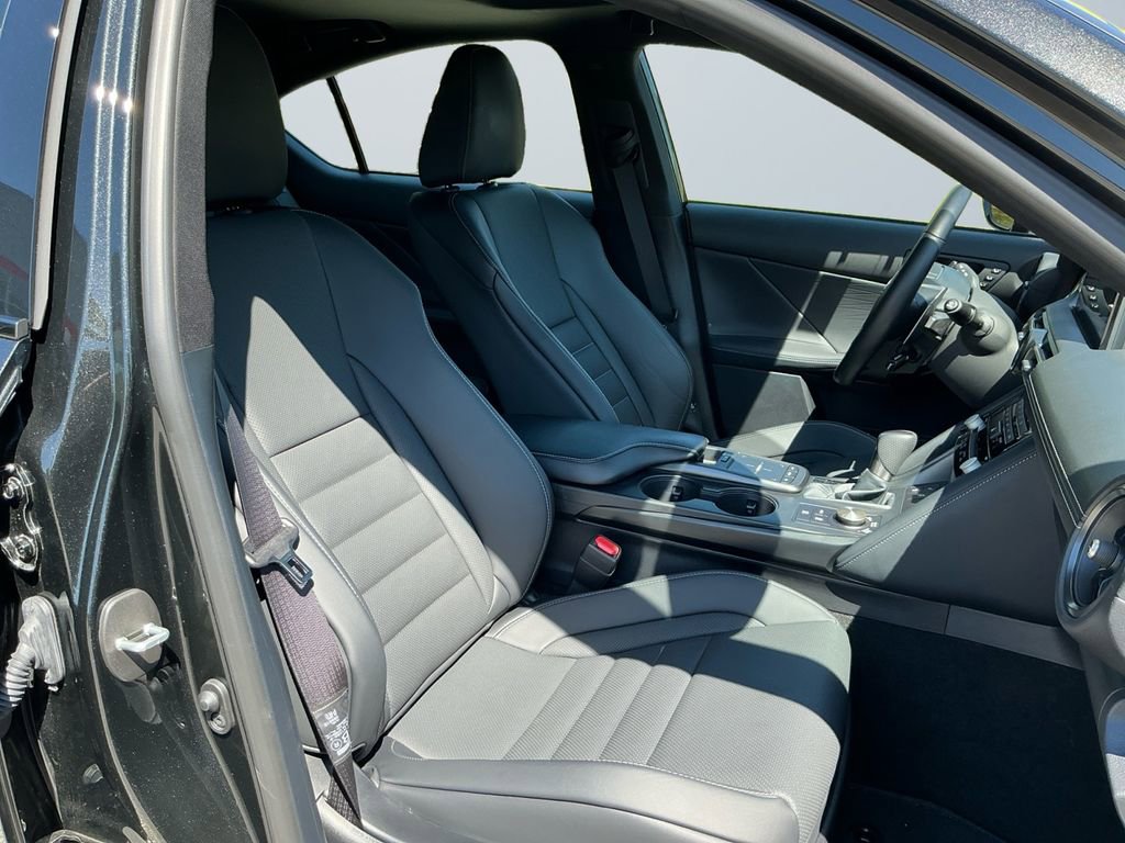 Used 2024 Lexus IS 500 w/ Accessory Package RWD image 16