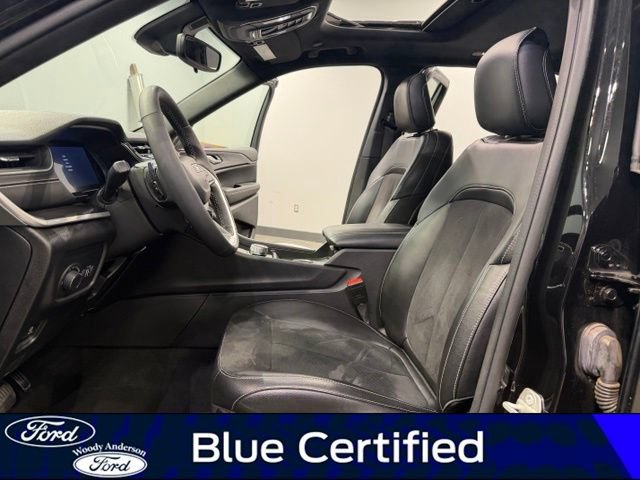 Used 2023 Jeep Grand Cherokee Altitude RWD image 19