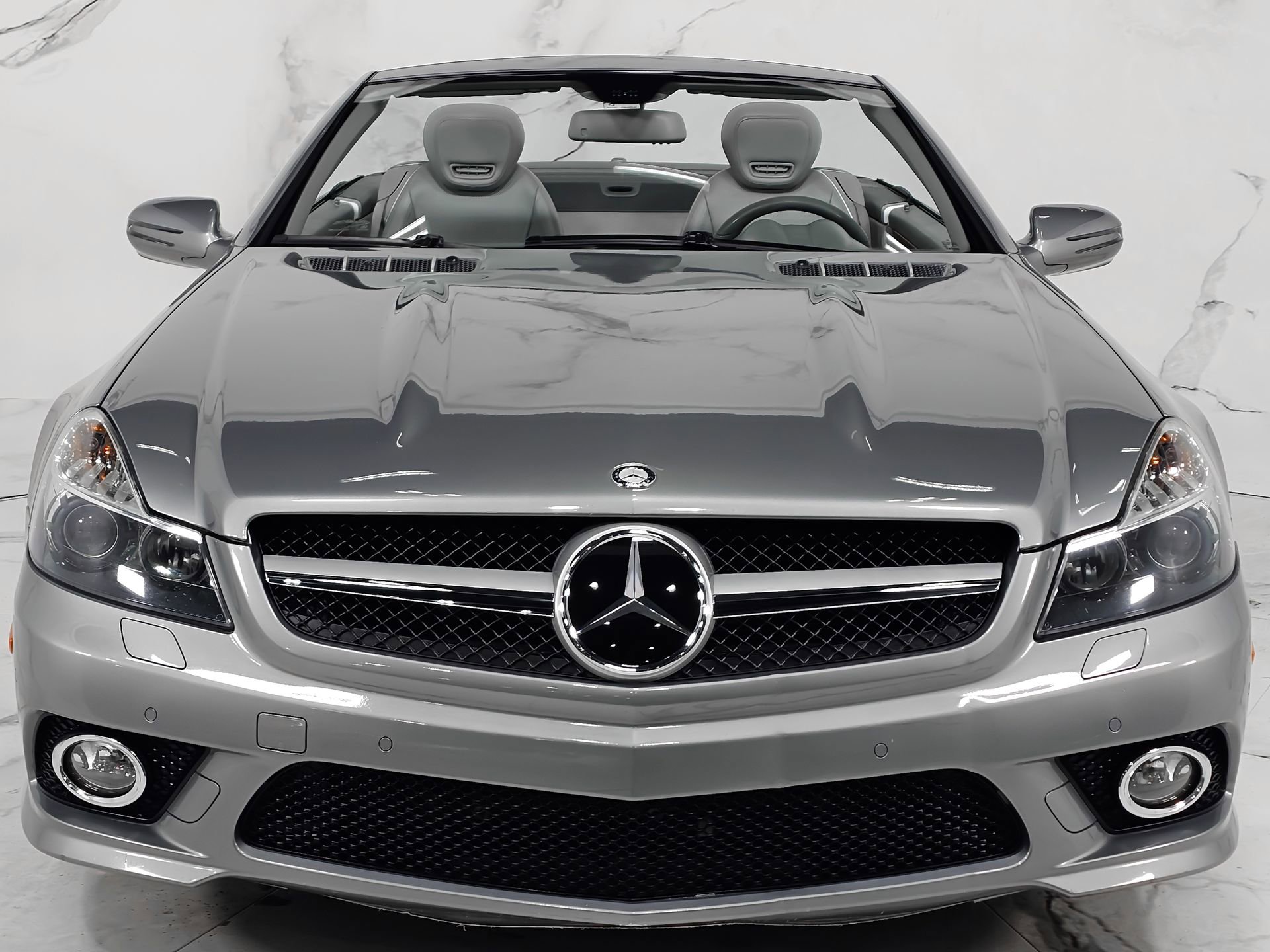 Used 2012 Mercedes-Benz SL 550 image 15