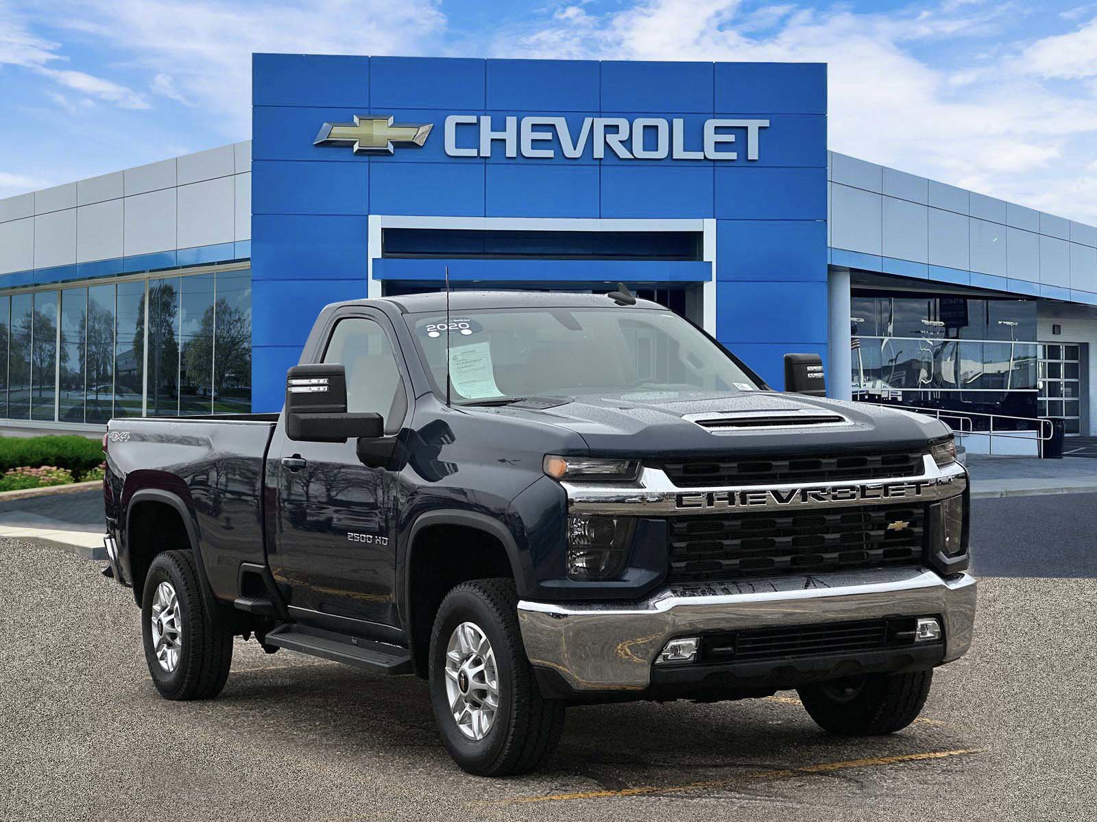 Certified 2020 Chevrolet Silverado 2500 LT w/ Convenience Package image 6