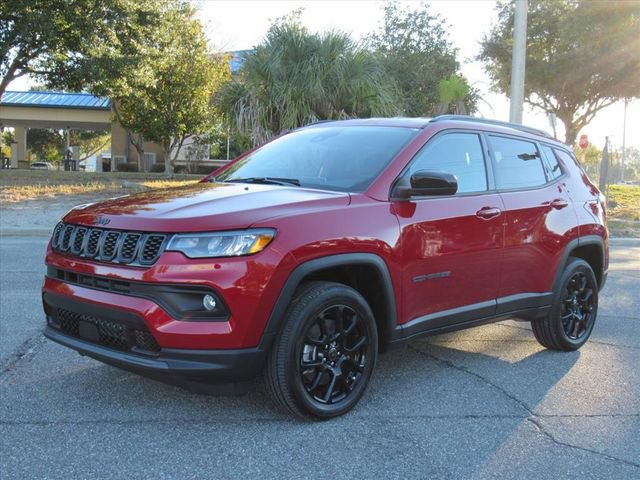 New 2026 Jeep Compass Latitude image 3