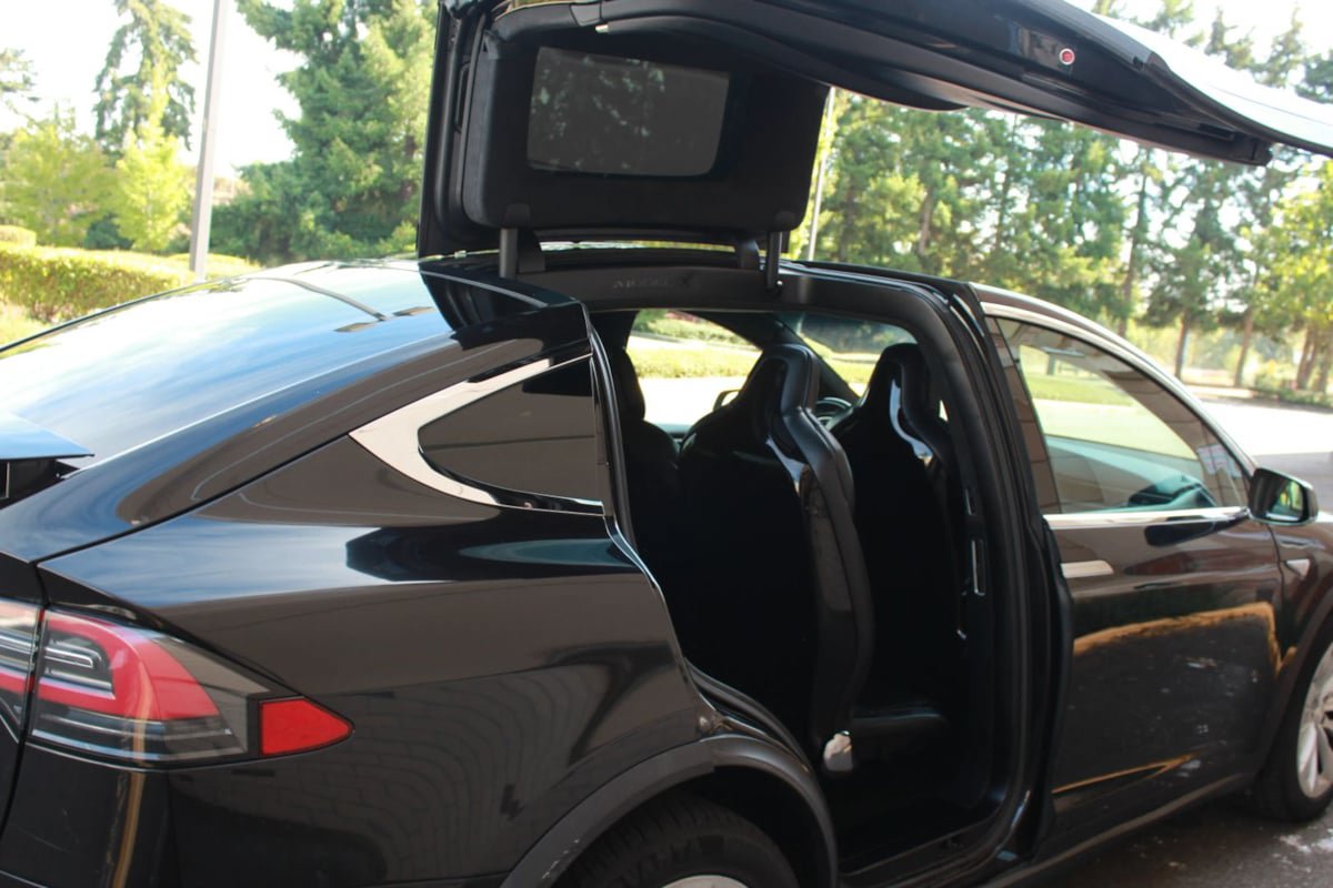 Used 2016 Tesla Model X 90D AWD/4WD image 35