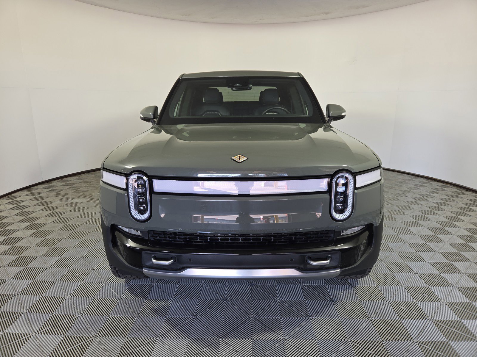 Used 2022 Rivian R1T Launch Edition image 8