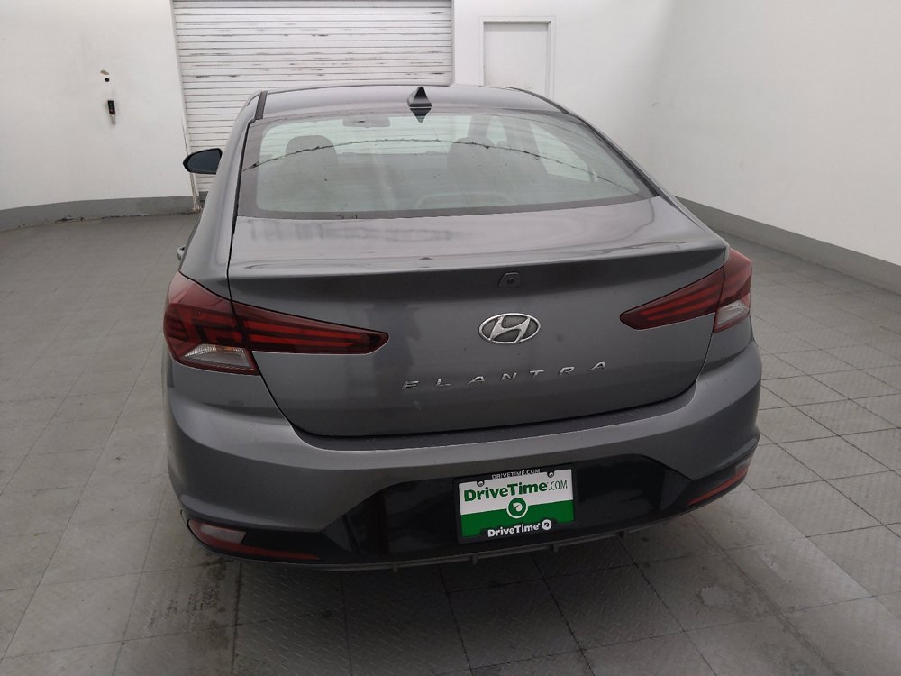 Used 2019 Hyundai Elantra SEL w/ Cargo Package FWD image 6