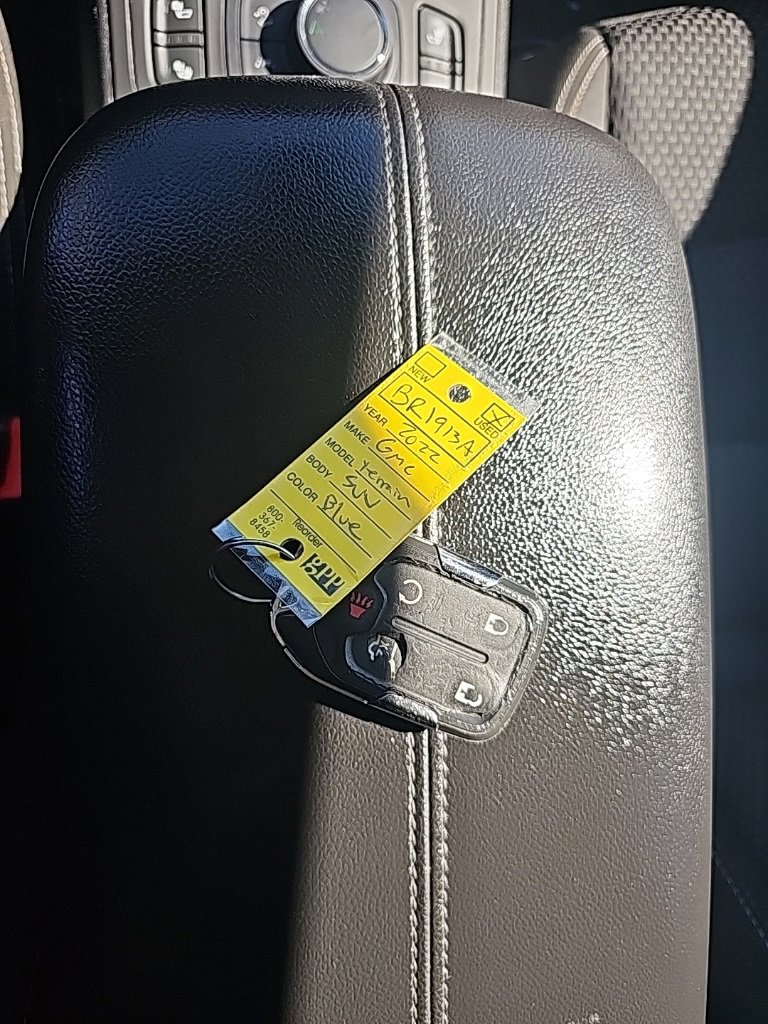 Used 2022 GMC Terrain SLE w/ Driver Convenience Package image 27