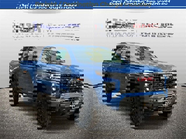 New 2026 GMC Canyon Elevation w/ Convenience Package