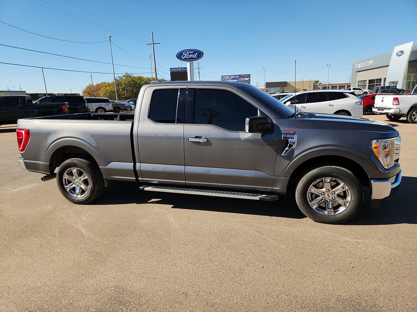 Used 2023 Ford F150 XLT w/ Equipment Group 302A High image 5