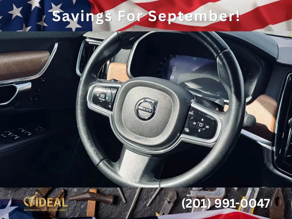 Used 2023 Volvo S90 B6 Plus AWD/4WD image 24