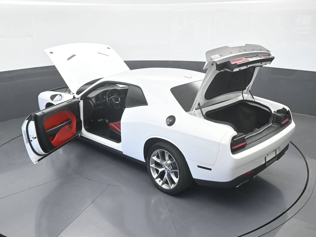 Used 2020 Dodge Challenger SXT w/ Plus Package RWD image 59