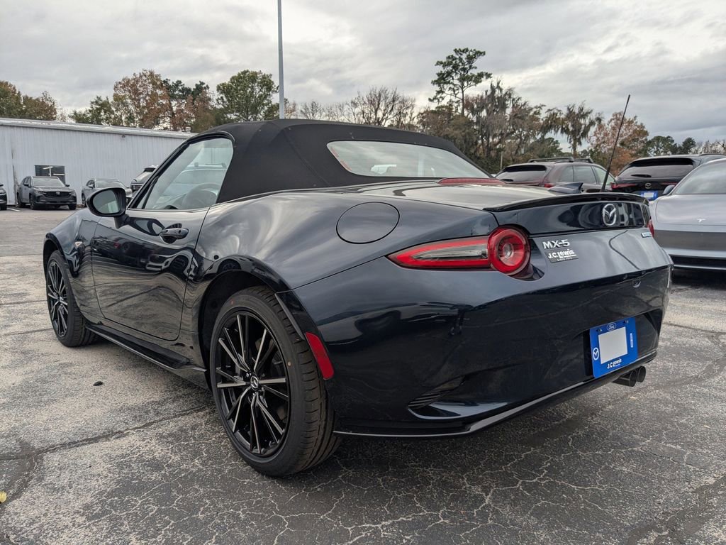 New 2025 MAZDA MX-5 Miata Grand Touring w/ Appearance Package image 6
